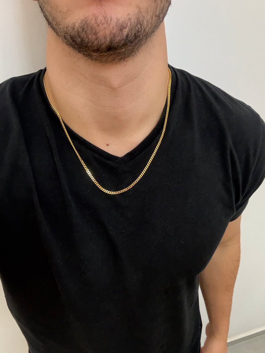 Depuis que j’ai cette chaîne, je me sens plus proche d’Allah chaque jour. C’est simple, mais ça me rappelle ce qui compte vraiment. Un ami musulman me l’a montrée, et depuis, je ne la quitte plus